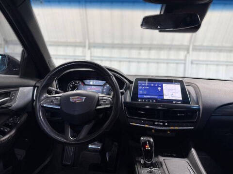 2024 Cadillac CT5 Sport