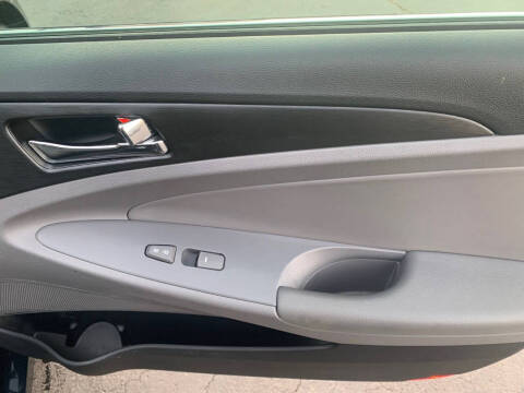 2011 Hyundai Sonata GLS