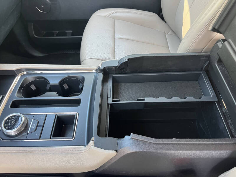 2023 Ford Expedition MAX XLT