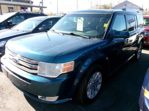 2011 Ford Flex for sale at Aspen Auto Sales in Wayne MI