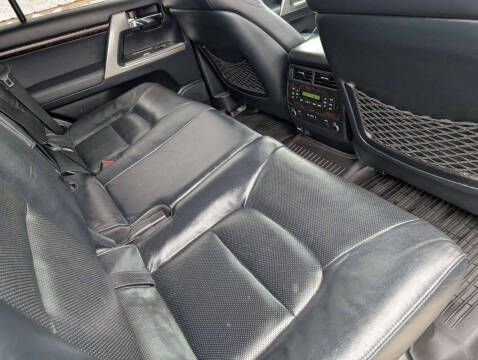 2013 Toyota Land Cruiser