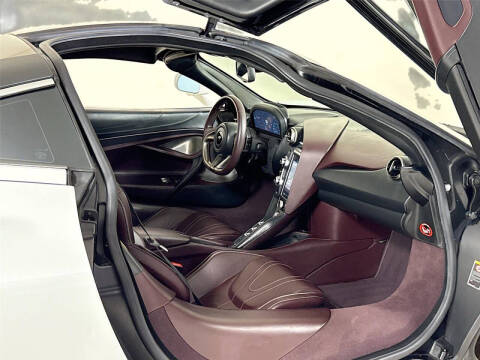 2019 McLaren 720S Luxury