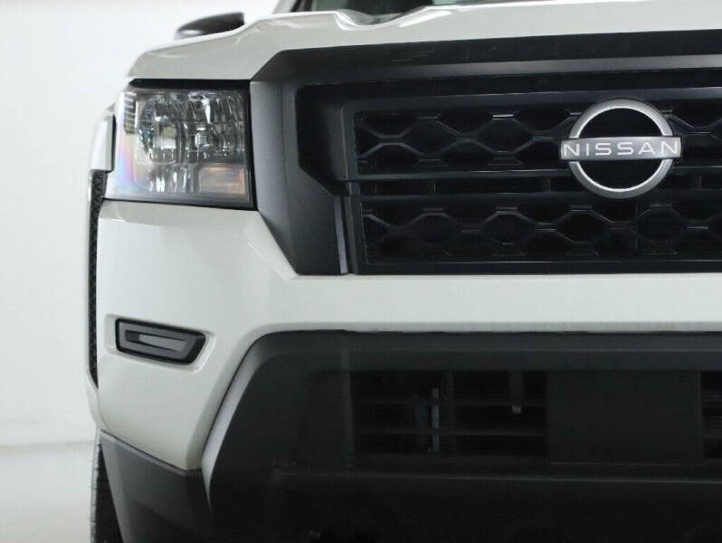 2024 Nissan Frontier S