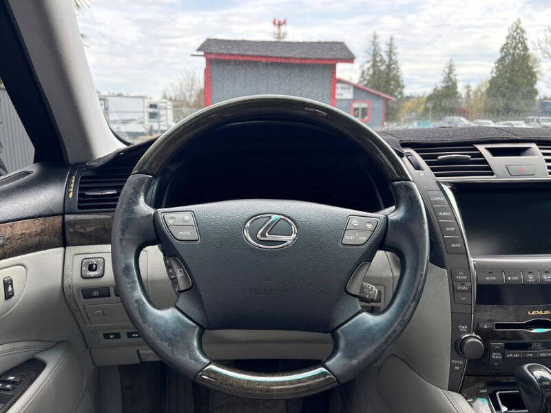 2007 Lexus LS 460