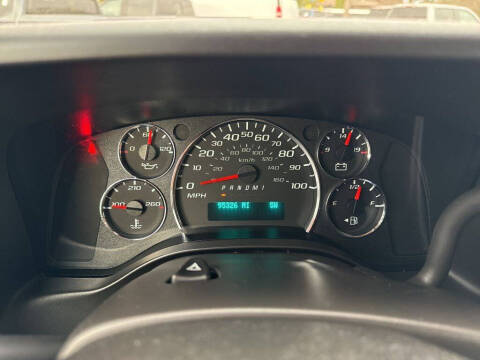 2023 Chevrolet Express 2500