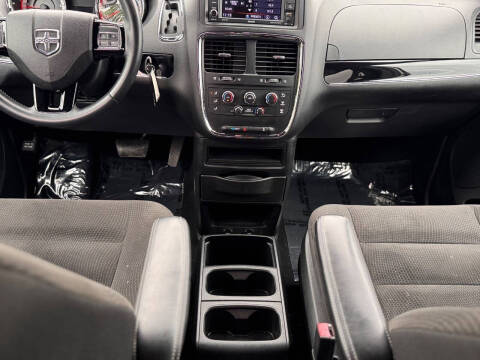 2018 Dodge Grand Caravan SE