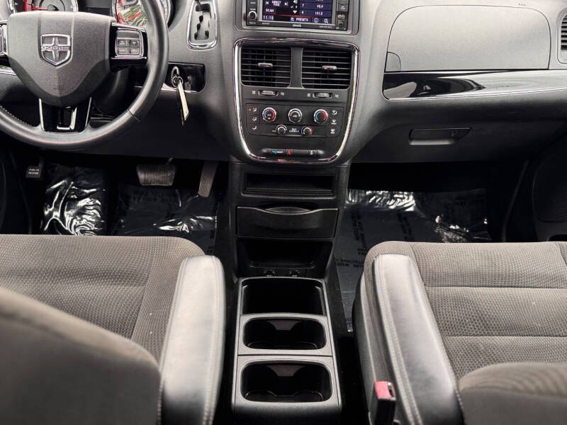 2018 Dodge Grand Caravan SE