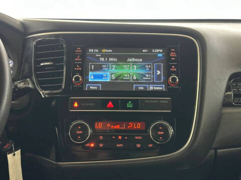 2019 Mitsubishi Outlander ES