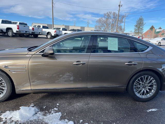 2023 Genesis G80