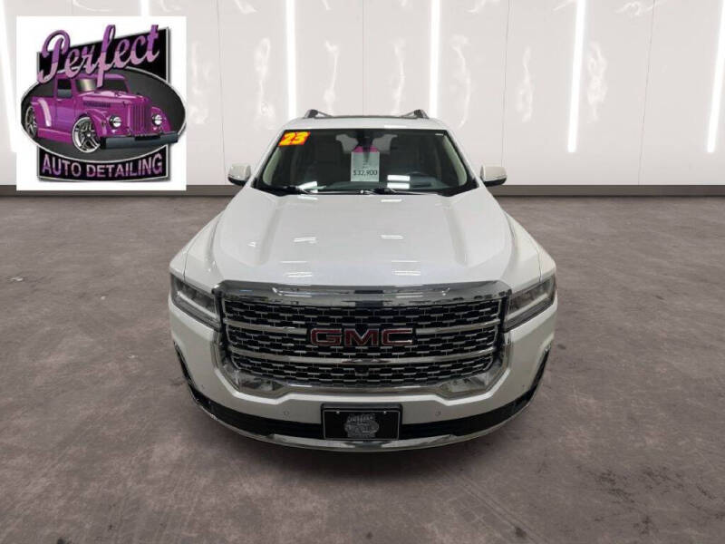 2023 GMC Acadia Denali