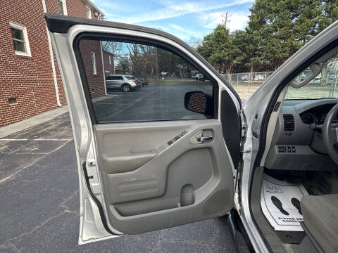 2016 Nissan Frontier SV