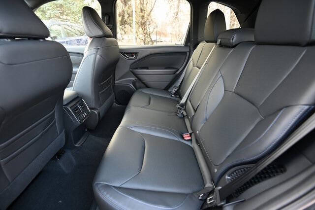 2025 Subaru Forester Limited Hybrid