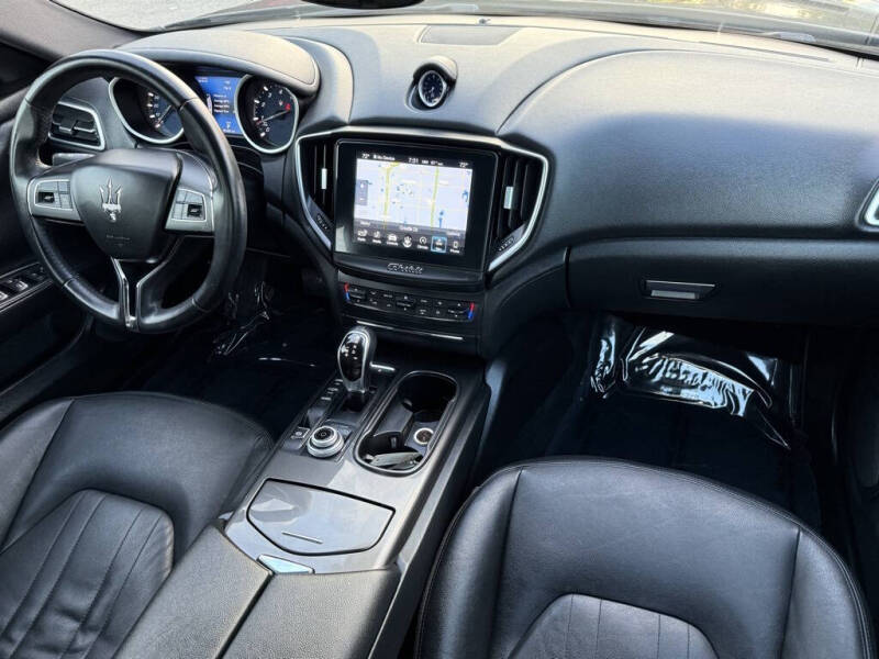 2018 Maserati Ghibli