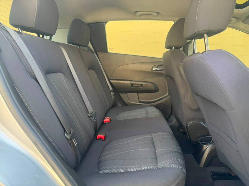 2015 Chevrolet Sonic LT Auto
