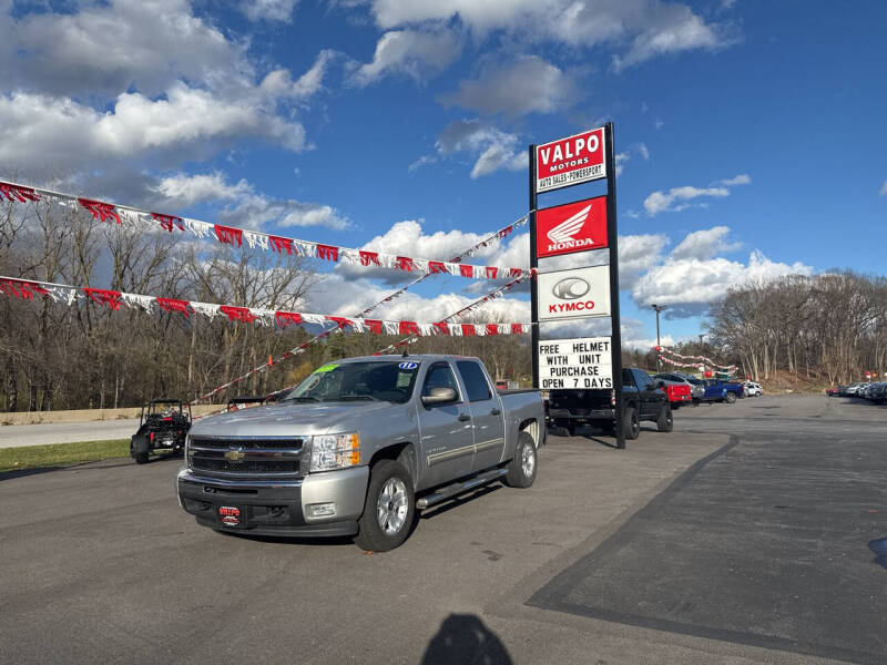 Used 2011 Chevrolet Silverado 1500 LT with VIN 3GCPKSE32BG270692 for sale in Valparaiso, IN