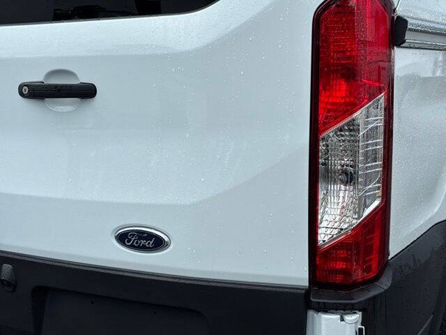 2025 Ford Transit