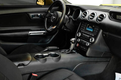 2015 Ford Mustang V6