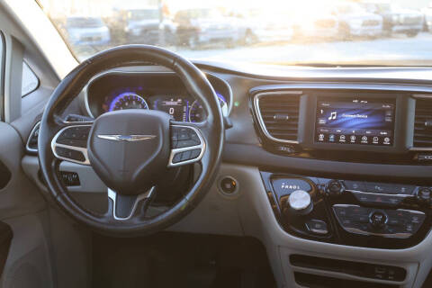 2019 Chrysler Pacifica Touring L