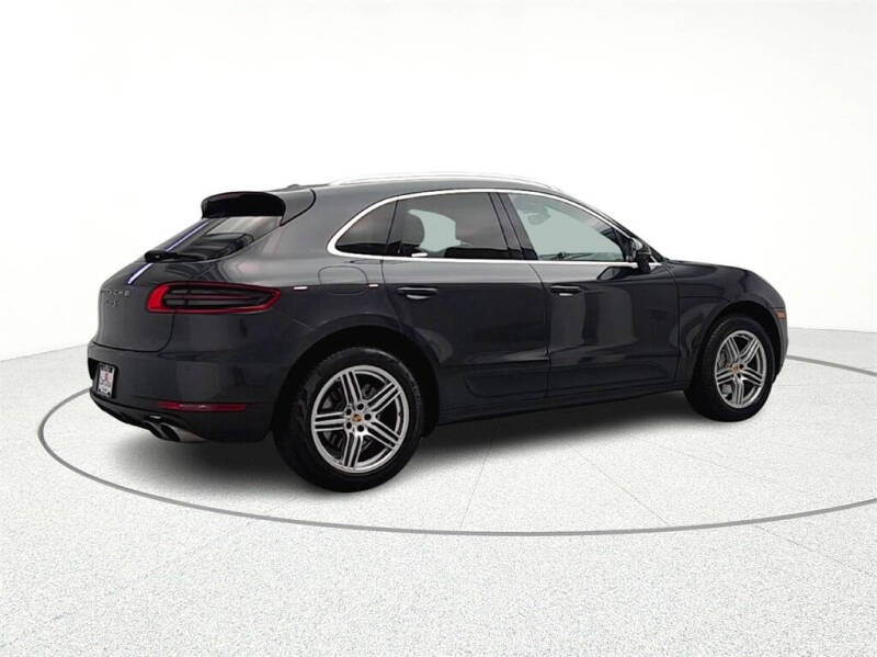 2017 Porsche Macan S