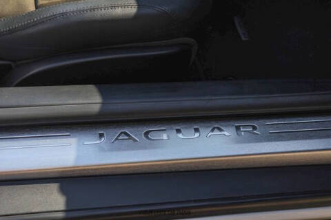 2017 Jaguar F-TYPE Premium