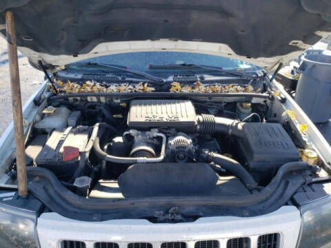 2004 Jeep Grand Cherokee Laredo