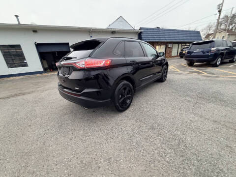 2018 Ford Edge SE