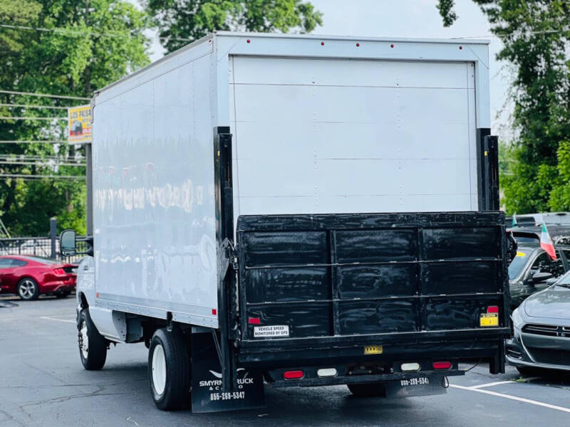 2017 Ford E-Series E-350 SD