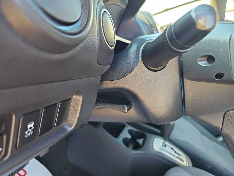 2017 Mitsubishi Mirage ES