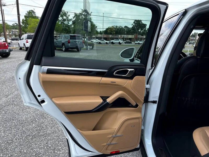 2016 Porsche Cayenne