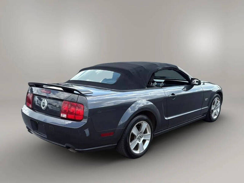 2007 Ford Mustang