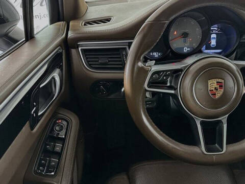 2017 Porsche Macan S