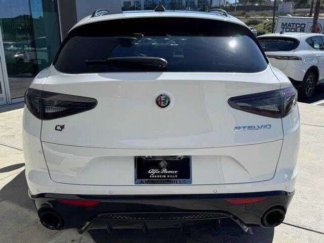 2026 Alfa Romeo Stelvio