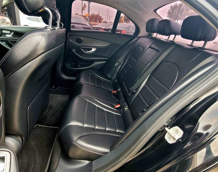 2016 Mercedes-Benz C-Class