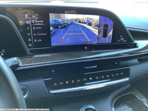 2024 Cadillac Escalade Sport Platinum