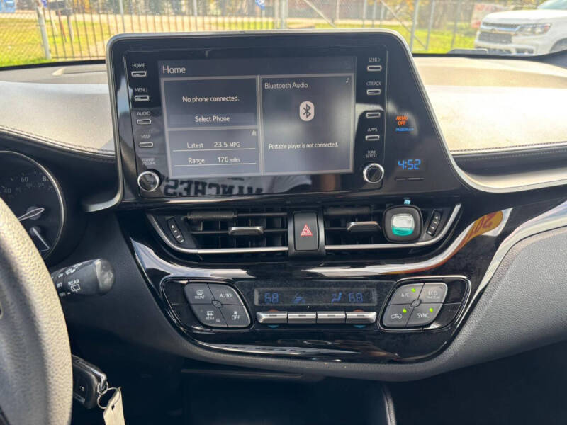 2019 Toyota C-HR XLE