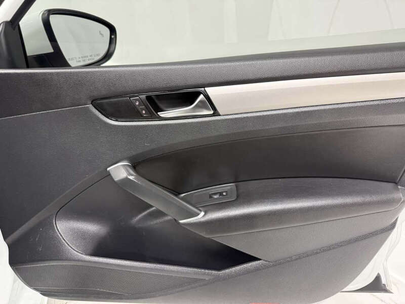 2020 Volkswagen Passat SE