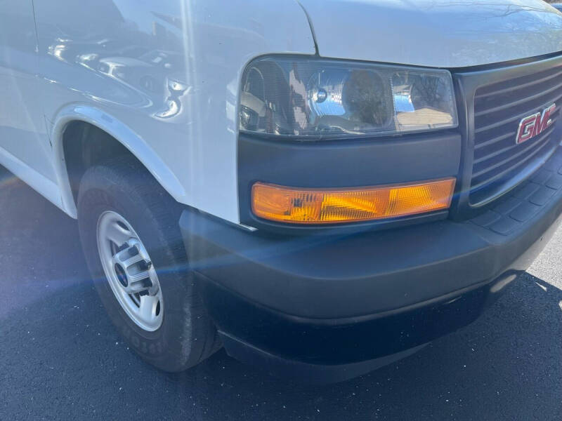 2019 GMC Savana 2500