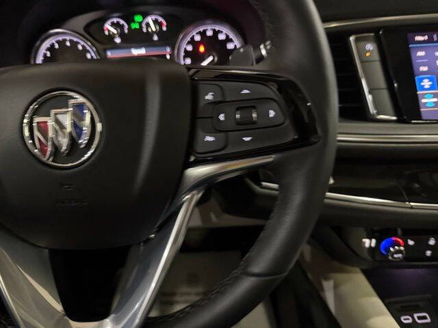 2024 Buick Enclave Essence