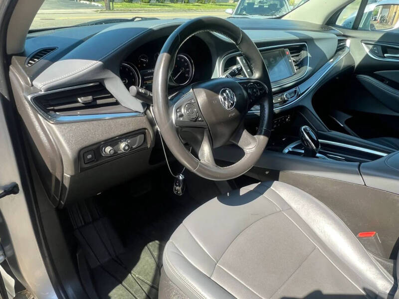 2018 Buick Enclave Essence
