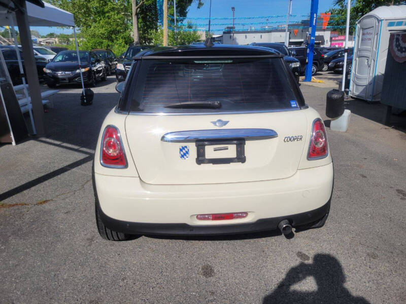 2012 MINI Cooper Hardtop