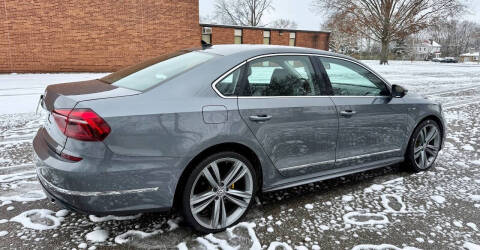 2017 Volkswagen Passat 1.8T R-Line