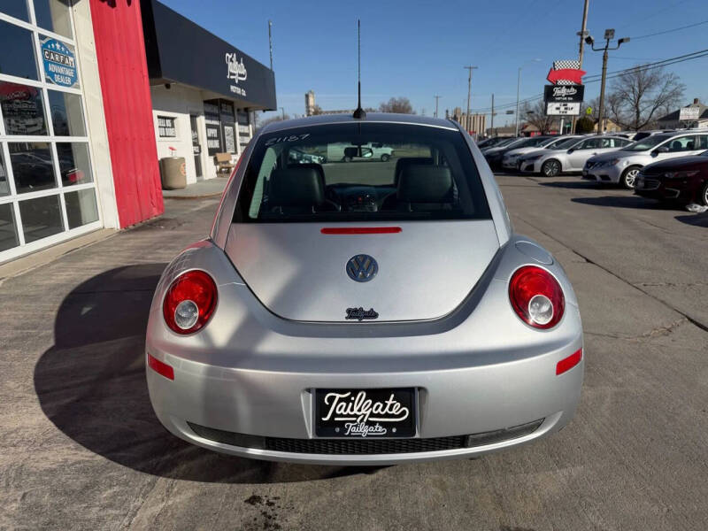2006 Volkswagen New Beetle 2.5