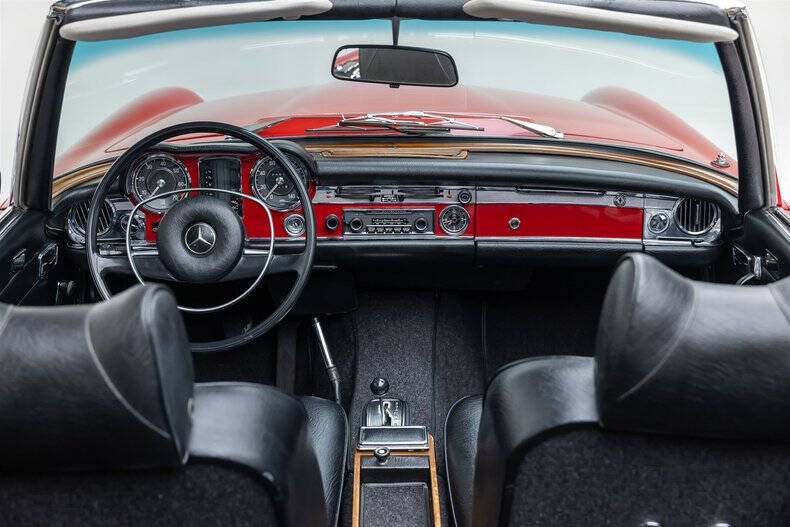 1971 Mercedes-Benz 280-Class