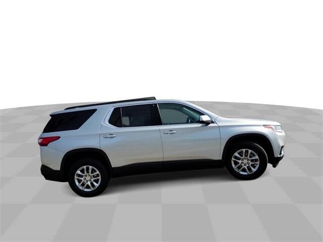 2021 Chevrolet Traverse for sale at Bowman Auto Center in Clarkston, MI