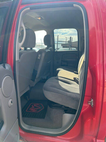 2005 Dodge Ram 1500 SLT