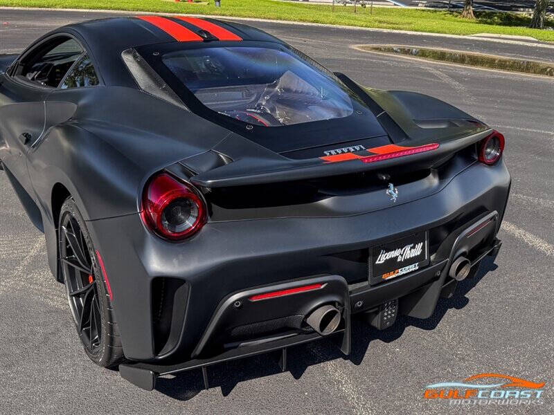 2020 Ferrari 488 Pista