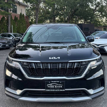 2022 Kia Carnival LX