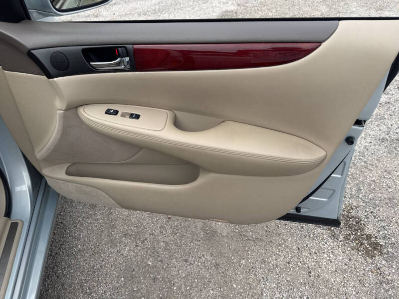 2002 Lexus ES 300