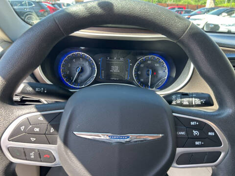 2017 Chrysler Pacifica LX
