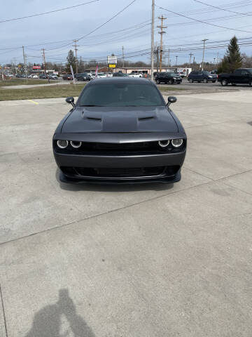 2019 Dodge Challenger for sale at Hollywood Motors LLC in Columbus OH